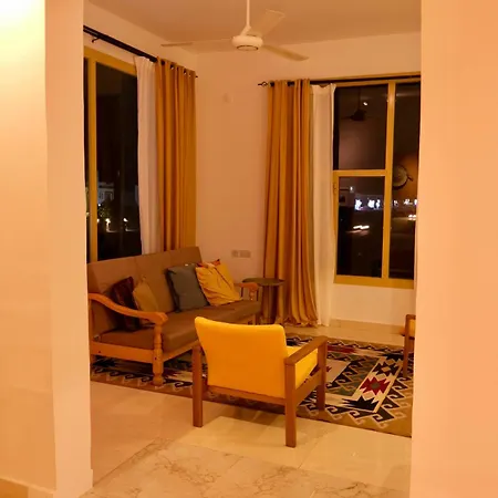 Al Rawnaq Studio Al Hamra Exterior photo