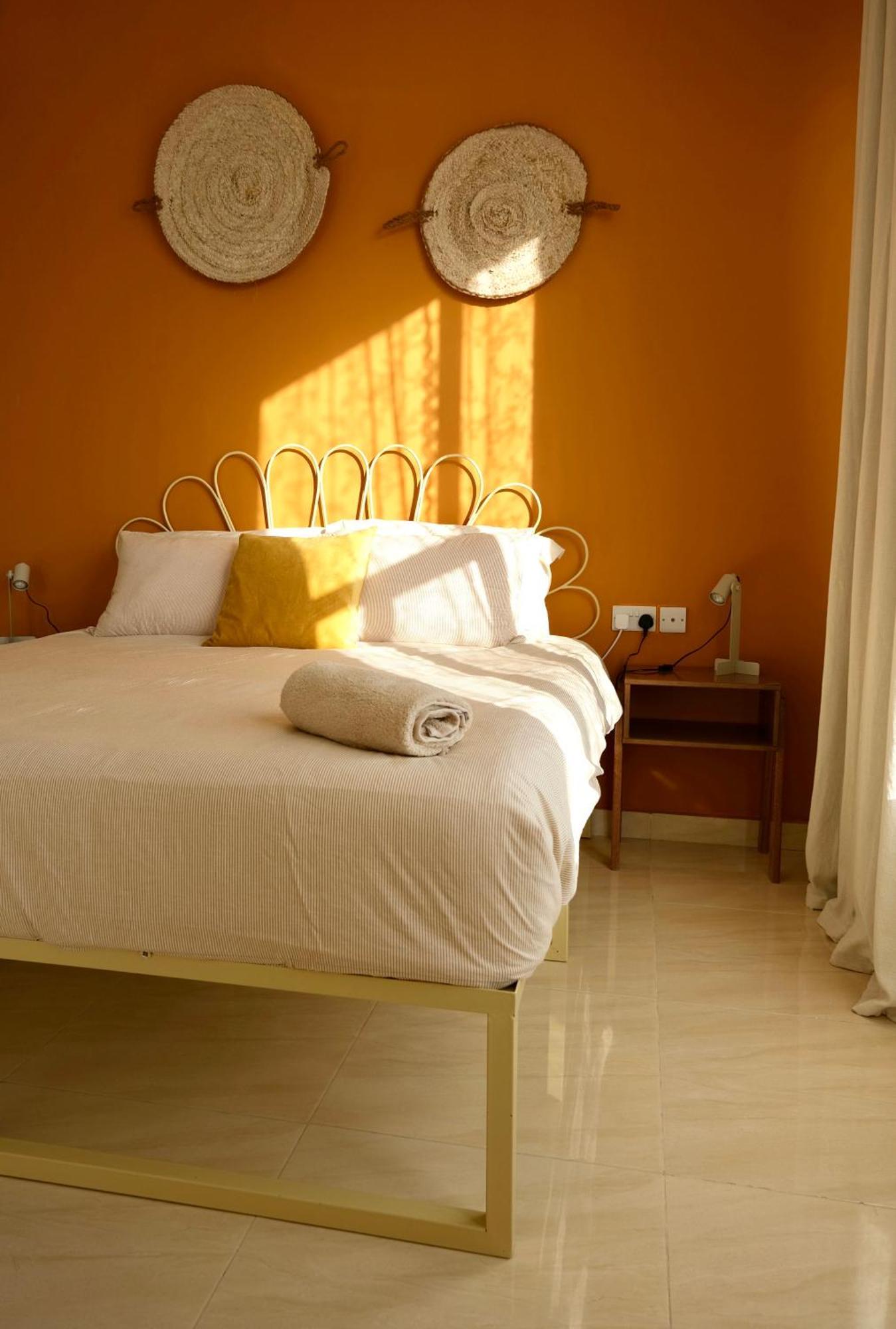 Al Rawnaq Apartment